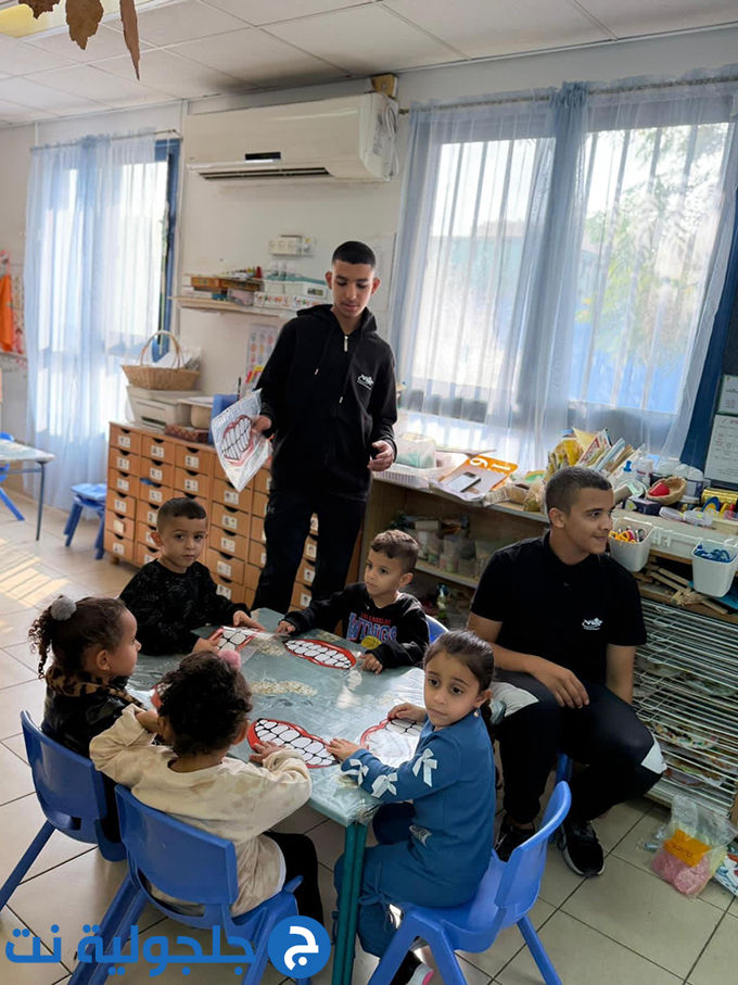 يومًا مميزًا للتطوع بمشاركة جميع الطلاب في مدرسة اورط التكنولوجية العربية الرملة